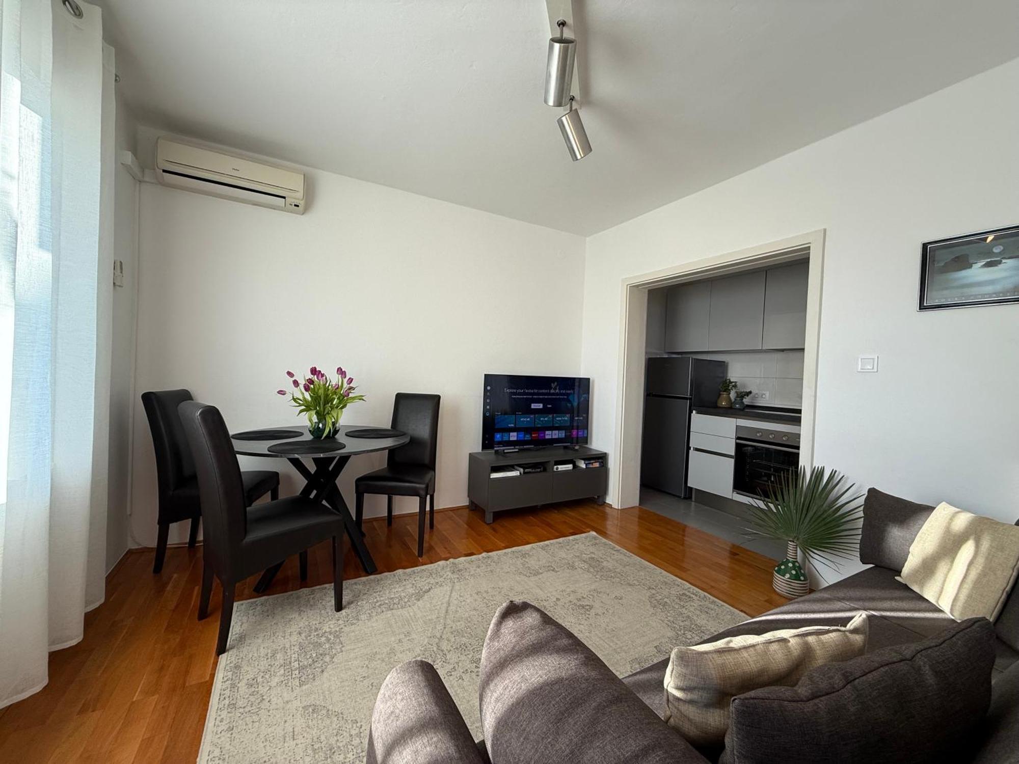 Apartma Sunrise *